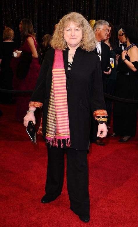 'Be yourself' says award-winning costume designer Jenny Beavan. Jenny Beavan, Oscars 2016, The Oscars, Disney Style, Mix Match, M S, Red Carpet, Midi Skirt, Hollywood