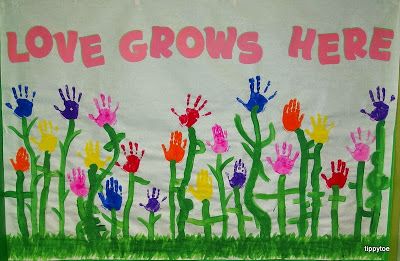 Garden Handprint Art, Handprint Door Decorations Classroom, Handprint Classroom Decor, Handprint Flowers Preschool, Garden Theme Classroom Door, Handprint Garden, Garden Bulletin Board Preschool, Garden Classroom Decor, Growing Gardens Infant Theme