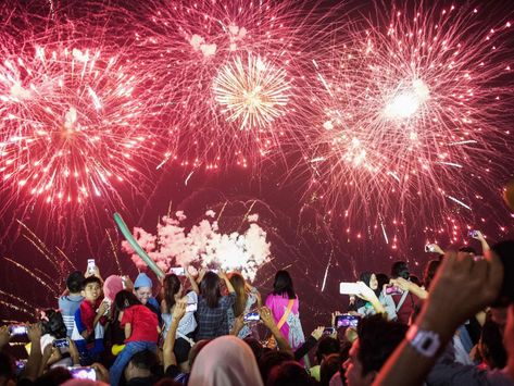 13 quirky Filipino New Year traditions | Community – Gulf News Nye Traditions, Chinese New Year Traditions, New Years Eve Traditions, Easy Homemade Christmas Gifts, New Years Dinner, New Years Traditions, New Year Fireworks, Party Tickets, Philippine News