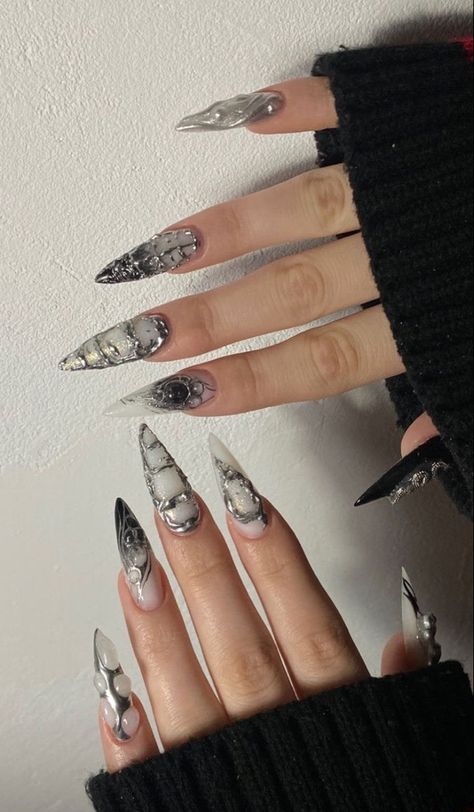 Aespa Y2k, Kpop Nails, Milky Nails, Punk Nails, Goth Nails, Edgy Nails, Grunge Nails, Pointed Nails, Pretty Gel Nails