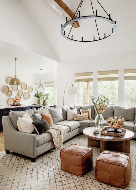 How to Achieve Warm & Restful California Casual in the Midwest - HAVEN U Couch, Gray Sectional Living Room, Furnitur Ruang Keluarga, Grey Couch Living Room, Living Room Pouf, Grey Sectional, Transitional Living, Transitional Living Rooms, Up House