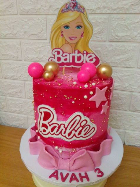 Barbie Birthday Cake With Doll, Simple Barbie Cake Design, Fondant Barbie Doll Cake, Pregnant Barbie Cake, Barbie Doll Bundt Cake, Barbie Cake, Celebration Cakes, Party Cakes, Birthday Parties