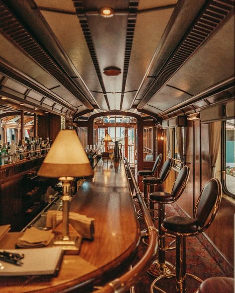 Luxury Train, Old Trains, Old Train, Orient Express, Train Journey, Vintage Train, Train Car, Train Tracks, Train Rides