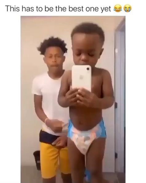 Prank Videos Funny, Poo Poo, Pee Pee, Tik Tok Video, Witty Jokes, Jokes Hilarious, Funny Black People, Single Ladies, Funny Comebacks