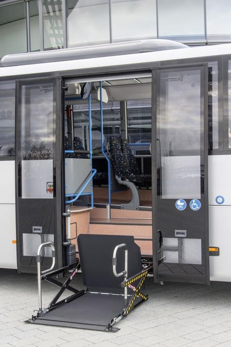 Electric Bus Design, Electric Bus, School Bus House, Transportation Technology, Bus House, Aircraft Interiors, Wheel Chair, Bus Terminal, Mini Bus