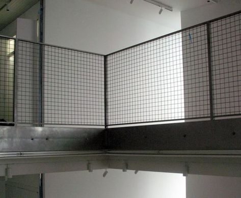 Stainless steel architectural mesh balustrade- a great application for balustrades as allows plenty of light: Garde Corps Metal, Balustrade Design, Steel Balustrade, Steel Stairs, Metal Stairs, Steel Railing, Stair Handrail, Metal Railings, Lan Can