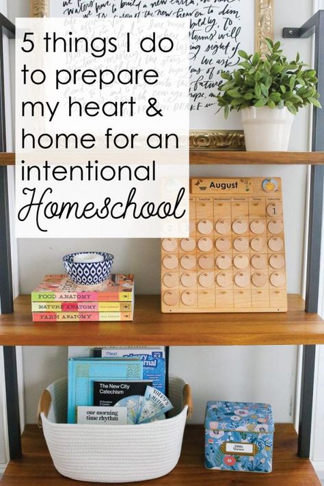 Christian Home School Ideas, All In One Homeschool Curriculum, Homeschool Coop Activities, Minimalist Homeschool Organization, Minimal Homeschool Space, Homeschool Checklist For Kids, Tiny Homeschool Space, Home Classroom Ideas Homeschooling, Homeschool Vision Board