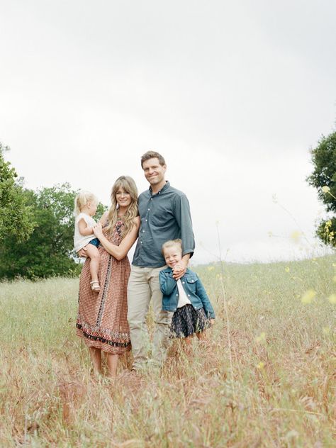 Wildflower family photos in Topanga Canyon by Hello Pinecone Field Family Photos, Rustic Family Photos, Mother Son Photos, Spring Family Pictures, Family Maternity Photos, Outdoor Family Photography, Hope Photography, Outdoor Family Photos, Fairytale Photography