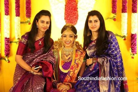 At a recent wedding event, Balakrishna daughters Brahmani and Tejaswini were seen in kanchipuram silk sarees. They both looked beautiful!! Related PostsRamya krishna in Kanchi Pattu SareesKanjeevaram Silk Saree StylesSamantha in Kanjeevaram SareesSamantha Prabhu in Bridal Sarees Bride Sarees, Kasu Mala, Photo Styles, Paithani Sarees, Stage Decor, Telugu Wedding, Beautiful Sarees, 2016 Fashion Trends, Sari Dress