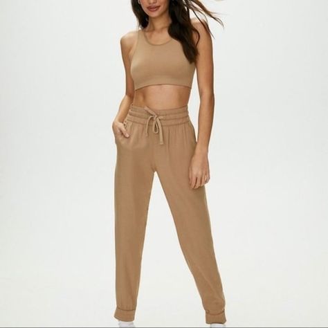 ARITZIA Sunday Best Grenville pant Best Pants, Aritzia Pants, 2020 Fashion, Pant Jumpsuit, Camel, Pants For Women, Cream, Outfit Inspo, Plus Fashion