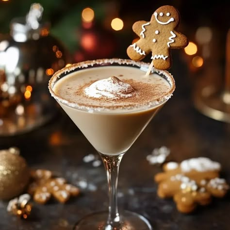 Christmas Gingerbread Martini Ginger Bread Martini, Gingerbread Espresso Martini, Gingerbread Margarita, Gingerbread Martinis, Gingerbread Cocktail, Gingerbread Martini Recipe, November Inspiration, Gingerbread Martini, Christmas Martini