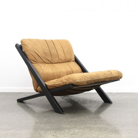 For sale: Lounge chair by Ueli Berger for De Sede, 1970s Mid Century Modern Daybed, Steel Furniture Design, Welded Furniture, Furniture Design Chair, Chaise Chair, Metal Furniture Design, Lounge Chair Design, Leather Lounge Chair, Iron Furniture