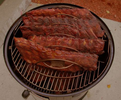 Pulled Pork Injection Recipe, Weber Smokey Mountain Recipes, Easy Pork Ribs, Weber Grill Recipes, Weber Smokey Mountain, Weber Grills, Smoked Pork Ribs, Smokey Mountain, Backyard Grilling