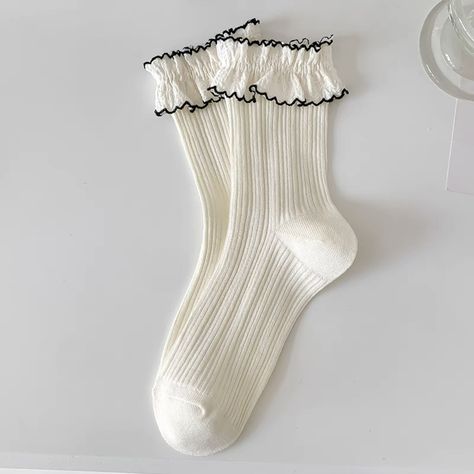 Medias Aesthetic, Coquette Socks, Aesthetic Socks, Corset Fashion Outfits, Pretty Socks, Easy Diy Clothes, Sleepwear Women Pajamas, Bridal Gift Wrapping Ideas, Pretty Shoes Sneakers