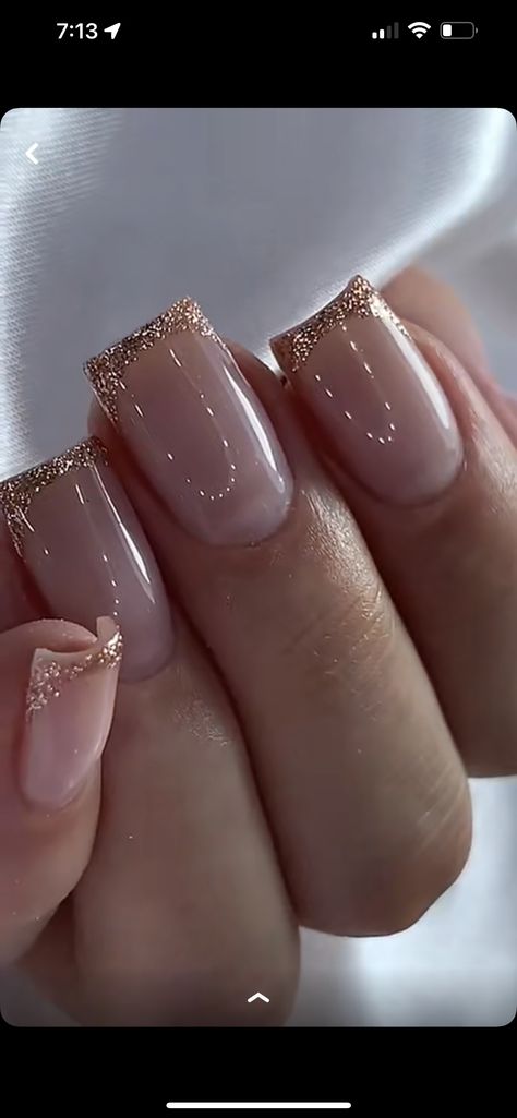 Champagne French Manicure, Short Nails Rose Gold, Rose Gold Nails French Tip, Rose Gold Glitter French Tip Nails, Gold Bridesmaid Nails, Rose Gold Short Nails, Gold French Tip Nails Square, Sparkle Square Nails, Nude And Gold Nails Short