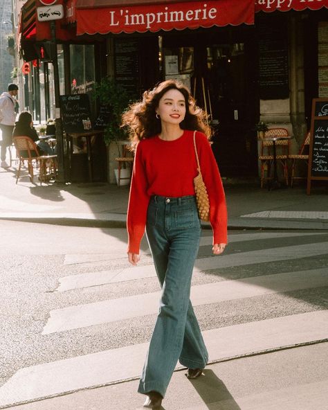 Red Sweater Outfit, Shein Clothing, Looks Street Style, Top 40, Red Sweater, Moda Vintage, Mode Inspo, Red Outfit, Inspired Outfits