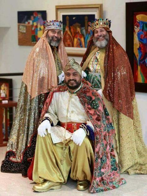 Picture Mom In Heaven, King Costume, Puerto Rico Art, Christmas Pageant, Creative Costumes, Three Kings, Epiphany, Kids Costumes, Puerto Rico