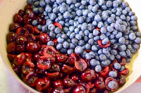 Strawberry Blueberry Jam, Sour Cherry Tree, Sour Cherry Jam, Cherry Jam Recipes, Blueberry Jelly, Food In Jars, Blueberry Jam Recipe, Food Canning, Cherry Preserves