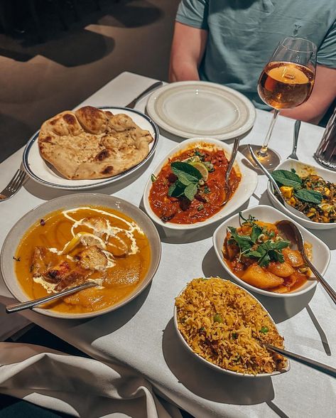 As a girl who always orders a Chicken Korma, I think I’ve found my new favourite curry! 🥘 Last week we went to @saffronnorthampton for a delicious meal! I’ve not been into the restaurant for so long but it’s always our choice when it comes to an Indian takeaway. Our first meal in this house was actually a Saffrons 💗 AD PR We had such a spread and lots of recommendations from the staff. I had the Mitho Sawdilo, which is now my new favourite. Sean tried the Chicken Hariyo Khursani which was al... Indian Takeaway, Chicken Korma, Anniversary Dates, In This House, The Staff, A Chicken, Curry Chicken, The Chicken, The Restaurant