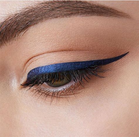 Bobbi Brown, #bobbiebrown, @cygmakeup, Royal Blue Winged Liner, Bobbi Brown Long-Wear Liquid Liner in Baltic Blue Sparkle, MakeUp, Eye Shadow Royal Blue Eyeliner, Winged Makeup, Lisa Armstrong, Blue Eyeliner Looks, Makeup Wings, Winged Liner Makeup, Fashion Writer, Dramatic Wedding Makeup, Easy Winged Eyeliner