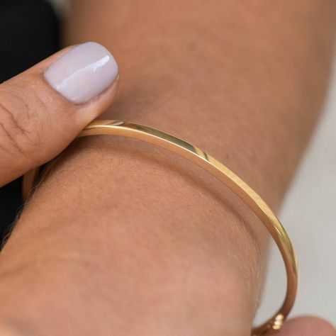 Plain Gold Bracelet, Simple Gold Bangle, Plain Gold Bangles, Bangle Stacking, Trendy Bracelet, Dainty Gold Bracelet, Trendy Bracelets, Gold Armband, Dainty Bracelet