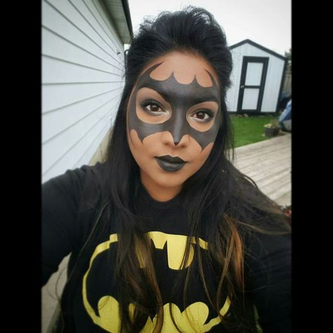 Zombie Batman, Batman Face Paint, Batman Makeup, Batman Marvel, Batman Girl, Batman Halloween, Holloween Makeup, Marvel Zombies, Face Painting Easy