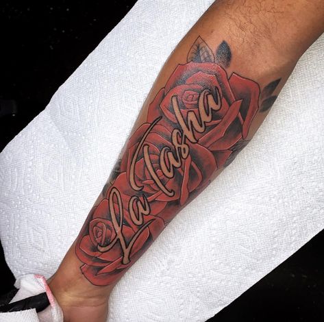 Mom Rose Tattoo, Rose Name Tattoo, Forearm Name Tattoos, Arm Tattoos Black, Name Tattoos For Moms, Rosary Tattoo, Names Tattoos For Men, Rose Tattoo Sleeve, Band Tattoos