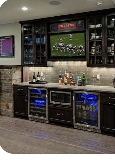 Wet Bar Basement, Basement Gym Ideas, Bar Lounge Room, Custom Home Build, Basement Bar Design, Basement Bar Designs, Game Room Basement, Basement Living Rooms, Garage Interior