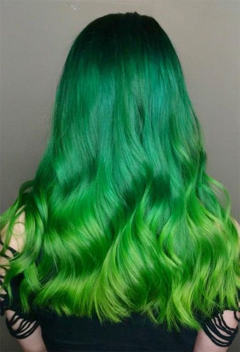 Green Hair Color Ideas, Pastel Green Hair, Green Hair Color, Green Roots, Hair Dye Brands, Unusual Hair Colors, Neon Green Hair, Emerald Green Hair, Princess Hairstyle