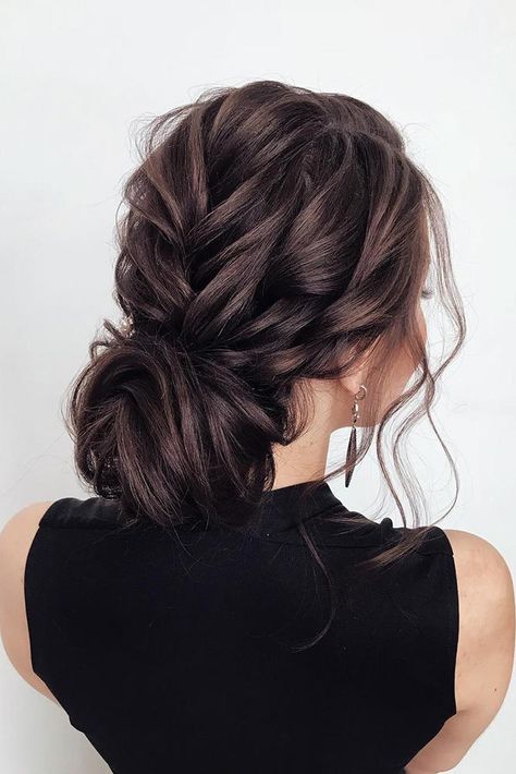 hottest bridesmaids hairstyles ideas swept textured low bun on dark hair kseniya_fed Edgy Updo, Blond Rose, Bridesmaids Hairstyles, Wedding Hair Brunette, Wedding Hairstyles Bridesmaid, Bridesmaid Hair Short, Wedding Hair Inspiration, Low Bun, Hair Cover