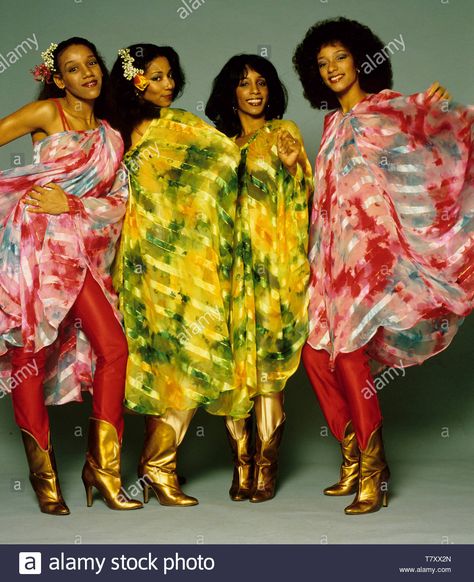 Download this stock image: Amsterdam, Netherlands - 1974,  (Photo Gijsbert Hanekroot) *** Local Caption *** pointer sisters - T7XX2N from Alamy's library of millions of high resolution stock photos, illustrations and vectors. Fashion Storyboard, 70s Soul, Sister Sledge, Coordinates Outfits, Disco Fever, The Boogie, Black Glamour, Austin Powers, Old School Music