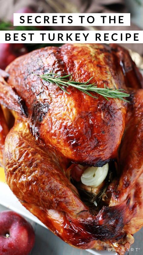 Turkey recipe: this aromatic lemon, apple and herb turkey is moist, tender, delicious and the perfect centerpiece for your holiday meal! Easy to make and bursting with flavor. Apple Turkey Recipes, Baking Thanksgiving, Cooking The Perfect Turkey, Best Turkey Recipe, Apple Turkey, Moist Turkey, Herb Turkey, Roast Turkey Recipes, Best Turkey