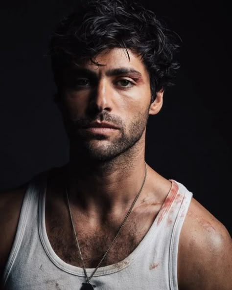 Matthew Daddario Shadowhunters, Matt Daddario, Sky Cinema, Matthew Daddario, Alec Lightwood, Shadow Hunters, Book Ideas, Shadowhunters, The Deep