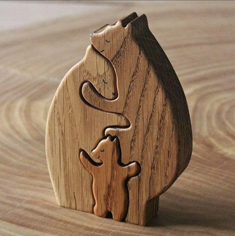 Tre Kunst, Wooden Toys Design, Simple Wood Carving, Wood Toys Plans, Wooden Bear, Wooden Projects, Wood Carving Art, Wood Creations, Small Wood Projects