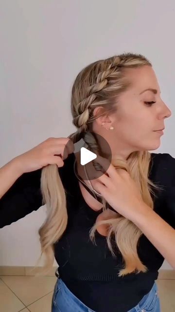 Daily Hair Tutorials 💇‍♀️ on Instagram: "Beautiful hair tutorial for you😍🥰 Here you get amazing hair style ideas and learn simple beautiful hair styles 💓 . @poppy_hairstyles . #hairstyleideas #videohair #braidtutorial #hairtutorialvideo #hairvideotutorial #hairstyletutorial #braidoftheday #braidsofinstagram #hairglamvideos #tutorialhairdo #hairvideoshow #naturalhairtutorial #tutorialhair #cutehairstyles #marcbeauty #tutorialvideo #braidinglife #hairofinstgram #braidinspo #hairdecoration #hairstylevideo #longhairstyles #hairspo" Twist Braid Tutorial Step By Step, Puff Braid Hairstyles, Easy Braid Headband, Easy Braided Hairstyles On Yourself, Easy Plaits Hairstyles, Hair Styles Braids Kids, Braid Your Own Hair Step By Step, Elsa Hair Tutorial, Plaits Hairstyles Tutorial