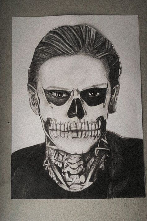 Tate From American Horror Story, Ahs Tate, Evan Peters Ahs, Tate Langdon, Story Drawing, Long Sleeve Denim Jacket, Beauty Art Drawings, Grunge Art, Evan Peters