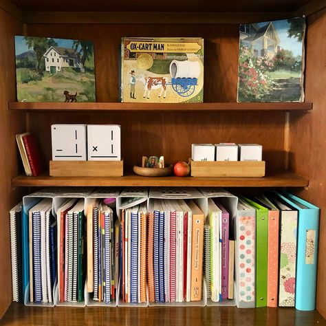 Homeschool Memory Board, Classical Homeschool Room, Homeschool Shelf Organization, Memoria Press Homeschool, Homeschool Curriculum Organization, Homeschool Book Organization, Homeschool Storage Ideas, Homeschool Shelf, Homeschool Cabinet