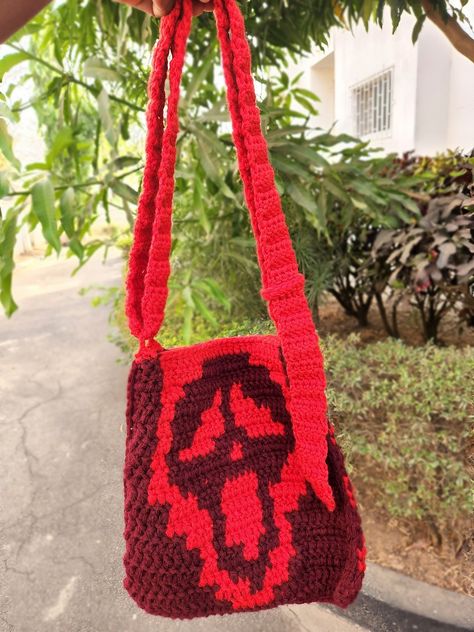 Ghost face crochet bag pattern Ghost Face Crochet, Crochet Bag Tutorial, Checkered Bag, Crochet Bag Tutorials, Ghost Face, Bag Tutorial, Ghost Faces, A Ghost, Bags Tutorial