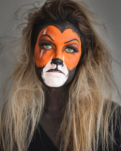 Scar Makeup Halloween, Rafiki Makeup, Scar Lion King Makeup, Lion King Makeup, The Lion King Scar, Lion Makeup, Halloween Makeup Tutorials, King Scar, Scar Makeup