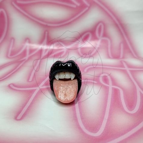 💥🚨 IF YOU’VE BEEN DOING THE MOUTH NAIL TREND👄👅, READ THIS 🚨💥 👇 Please tag @hyperart.llc when recreating this design—she deserves recognition for her amazing work! Follow her to place your order.👇 HYPER ART (@hyperart.llc ) created the Mouth Pop Socket just for me, and it went VIRAL! With so many recreating the look, she had to take it further 😝. Now introducing the FIRST-EVER handcrafted Mouth Nail Charm by HYPER ART @hyperart.llc 💅👅. Pre-etched for secure application, use with UV gel resi... Mouth Nails, Nail Charm, Nail Trend, Just For Me, Pop Socket, Nail Charms, Uv Gel, Nail Trends, Hair And Nails