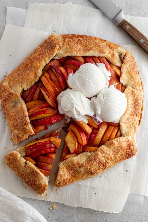 Peach Galette Recipe {Rustic Peach Pie} | Girl Versus Dough Peach Galette Recipe, Easy Peach Pie, Peach Galette, All Butter Pie Crust, Buttery Pie Crust, Galette Recipe, Recipe Girl, Homemade Pie Crusts, Fruit Filling