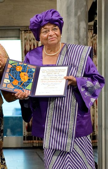 Rose Ellen Swenson, Holly Robinson Peete 90s, Noble Peace Prize, Ellen Johnson Sirleaf, Peace Building, Nobel Prize Literature, Alfred Nobel, Nobel Prize Winners, Nobel Peace Prize