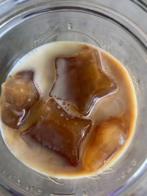 Coffee with star coffee cubes Cute Ice Cubes Aesthetic, Star Ice Cubes, Oatmeal Bowl, Coffee Ice Cubes, Bowl Ideas, Coffee Board, Oatmeal Bowls, Coffee Ice, Coffee Stands