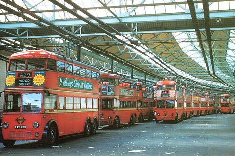 London Transport EXV239 Year 1959 | 1939 K2 Class #1239 in W… | Flickr London Red Bus, Trolley Bus, Historic London, London Buses, Transport Vehicles, British Car, Buses And Trains, Odd Stuff, London Architecture