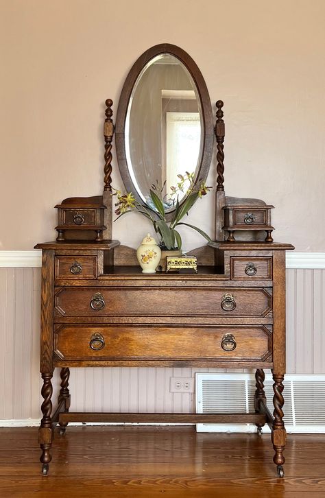 Boho Style Oak Vanity/ Dressing Table/ Writing Desk/ Antique Twisted Barley Leg Seneca South Carolina, Desk Antique, Oak Vanity, Vanity Dressing Table, Bathroom Addition, Antique Writing Desk, Tiger Oak, Vintage Dressing Tables, Dream Furniture