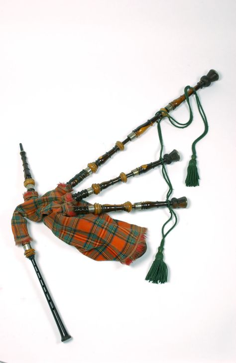 Highland Bagpipes, Clan Tartans, East Kilbride, Celtic Pride, Royal Stewart Tartan, Writing Fantasy, Stewart Tartan, Scottish Art, Edinburgh Castle