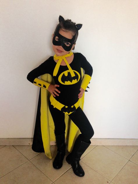 Carnaval Diy, Hero Clothes, Marvel X Dc, Pink Ranger, Hero Girl, Cute Halloween Costumes, Marvel X, Kids Halloween, Batgirl