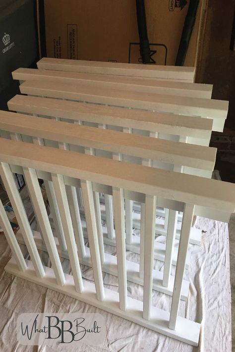 Porch Railing Ideas Diy Cheap, Diy Porch Railing, Porch Railing Diy, Picket Railing, Beach Theme Classroom, Front Porch Railings, Adams Homes, Diy Porch, Porch Railing