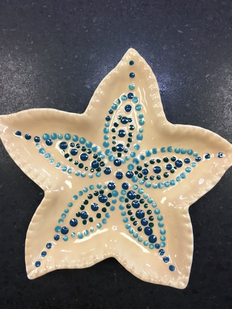 starfish dish using a dot tool by Danie at DIO Beach Ceramics Pottery, Ceramic Beach Art, Starfish Pottery Painting, Ocean Themed Clay Projects, Beach Pottery Ideas, Ocean Ceramics Ideas, Clay Pinch Pot Ideas, Starfish Pottery, Beachy Pottery