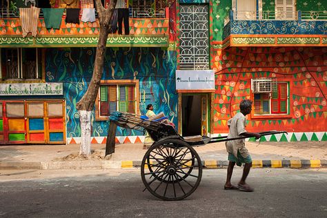 Rickshaw puller in the streets of Kolkata, West Bengal, India. India Street, Colorful Buildings, Blue City, Street Photographers, West Bengal, South Asia, Incredible India, India Travel, Indian Ocean